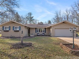 2040 Milford St NW, Grand Rapids, MI 49504