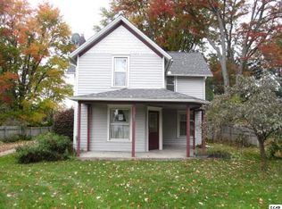202 Woodstock St, Cement City, MI 49233