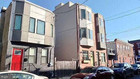 4th image of 2722 Oakford St