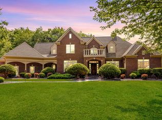 5246 Red Cedar Ct, West Bend, WI 53095