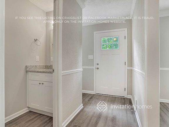 4th image of 416 Orchards Walk