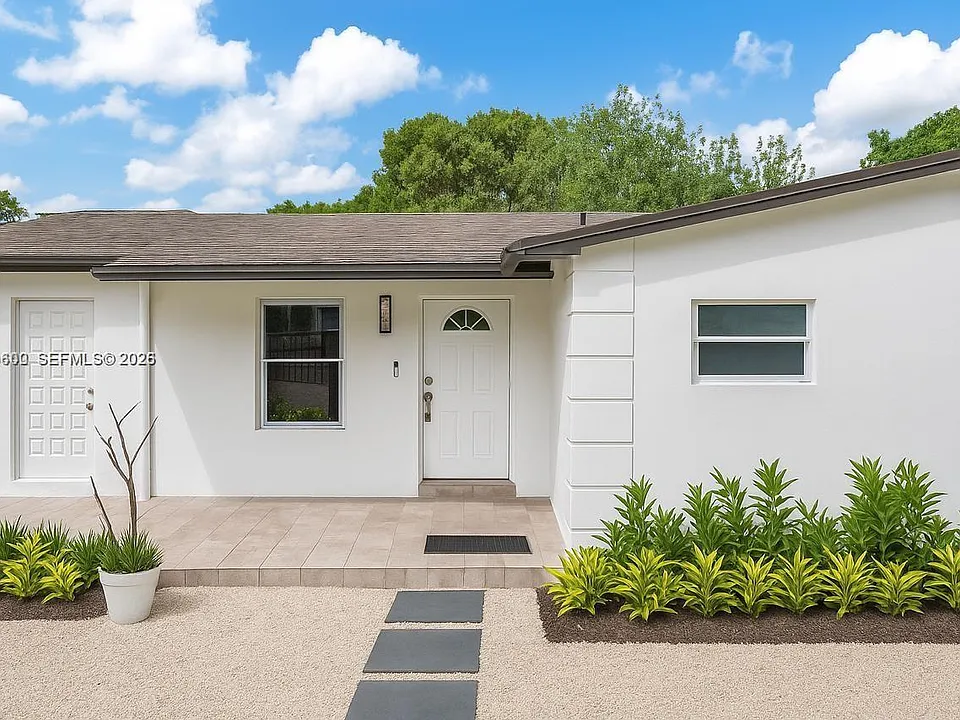 341 NW 43rd St