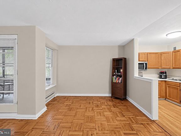 4th image of 80 W Baltimore Ave APT C9