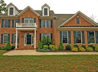 14515 Dusty Miller Ct, Hughesville, MD 20637