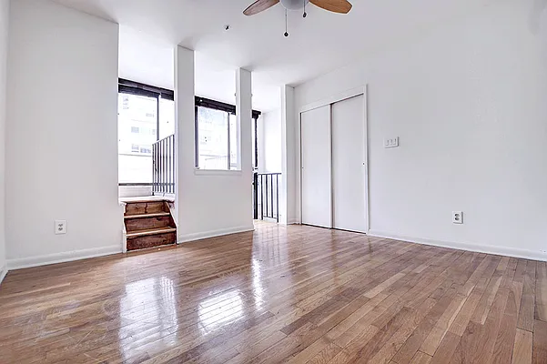 Rented by Urbane Brokerage | media 14