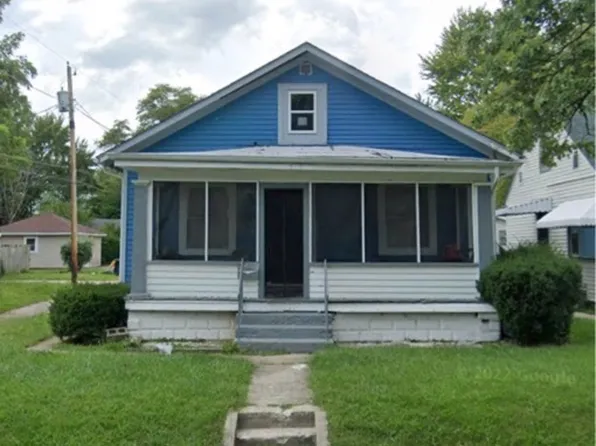 3526 S Park Dr, Fort Wayne, IN 46806