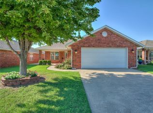 306 Silver Leaf Pl, Tuttle, OK 73089
