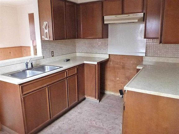 5th image of 4144 Pleasant View Ave