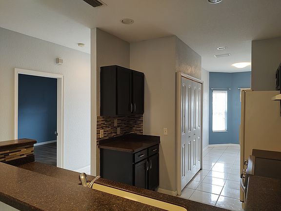 2nd image of 2935 NE 7th St APT 314