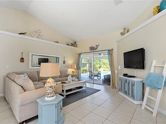 5th image of 10914 Vista Del Sol Cir