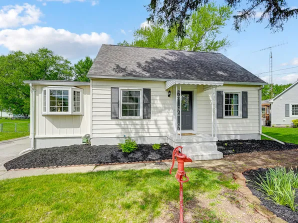 525 W Possum Rd, Springfield, OH 45506