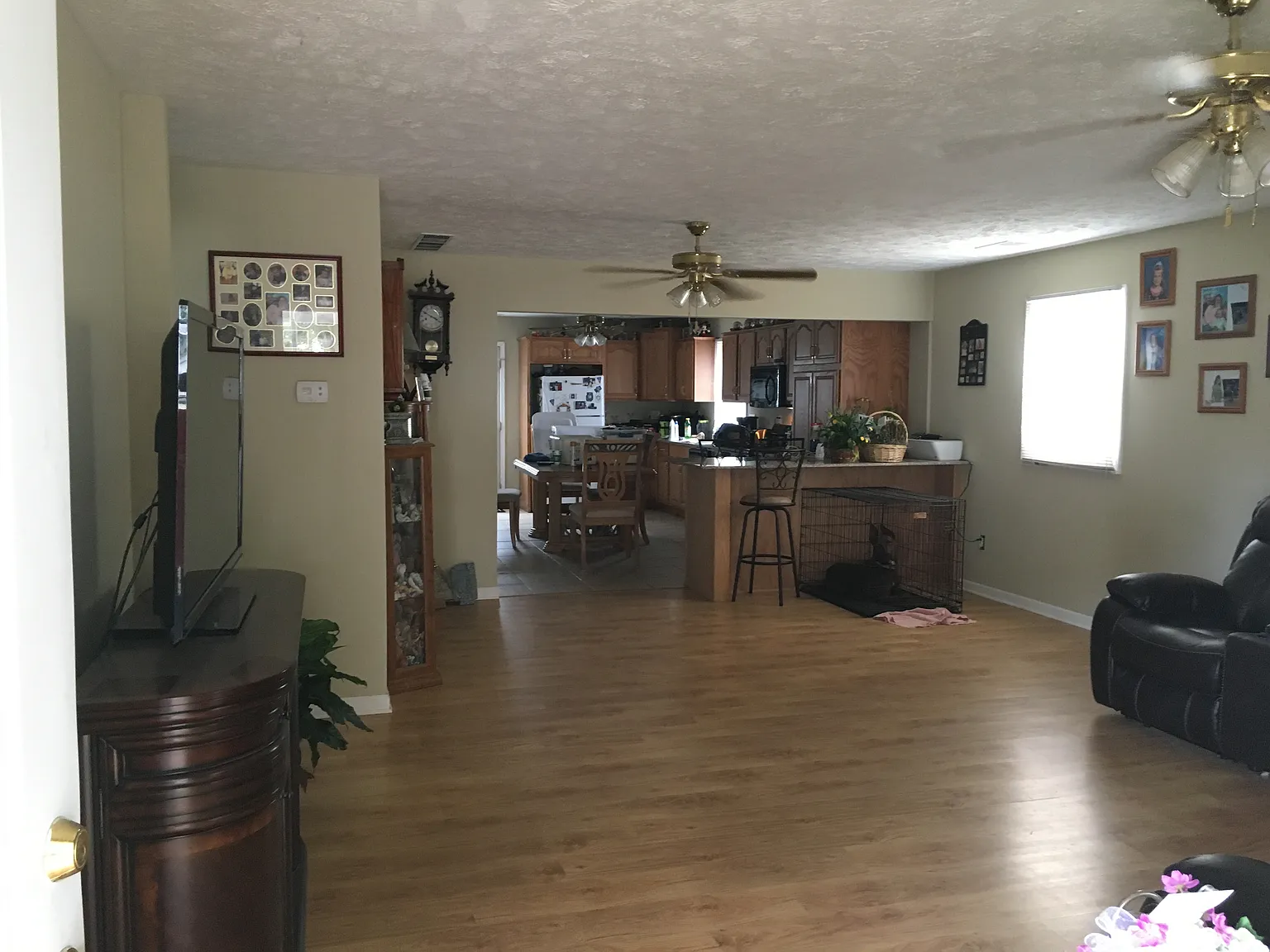 4801 Warren Dr photo 1