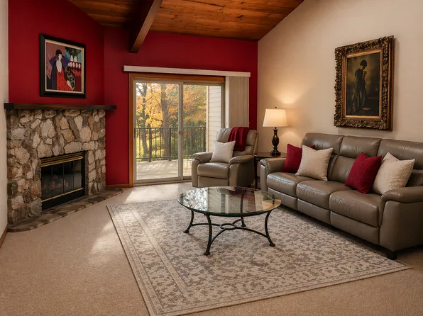 8401 137th Ct, Apple Valley, MN 55124