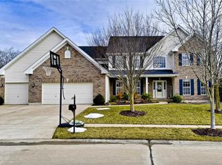 220 Irish Hound Dr, O'Fallon, MO 63368