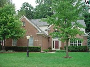 3732 Greenwood Ave, Rochester, MI 48309