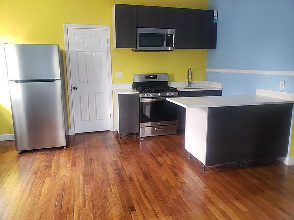 2nd image of 4116 N Keeler Ave APT 2