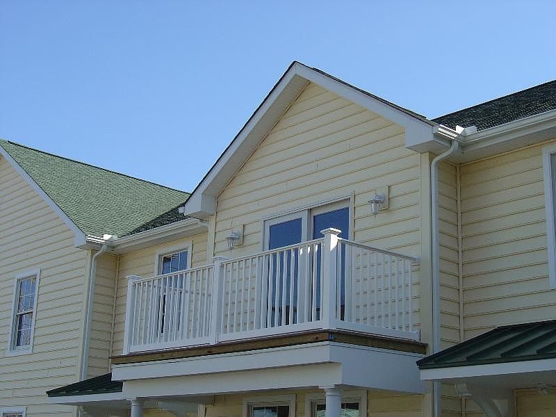 2nd image of 1520 Postal Rd APT 202