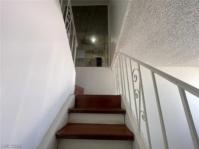 3904 Blackford Pl — Photo 22