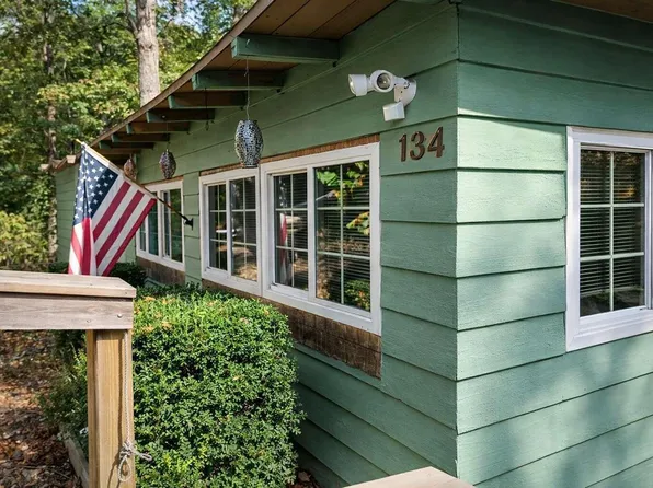 134 Laughing Lane, Rockaway Beach, MO 65740