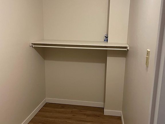 3rd image of 746 Laflin St #1450357