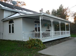 9456 14th Rd, Almond, WI 54909