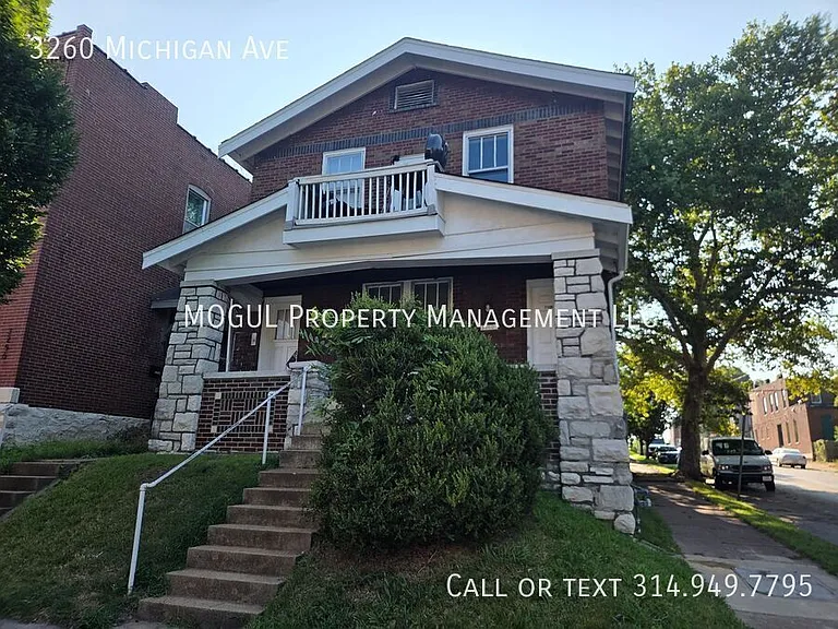 3260 Michigan Ave — Photo 1