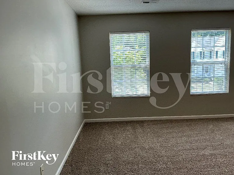 1317 Sharp Ridge Rd — Photo 5