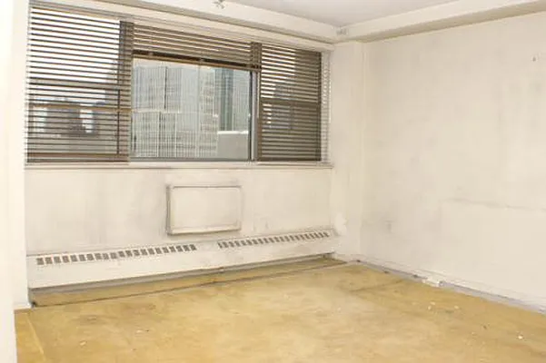 Sold by Fillmore | media 20