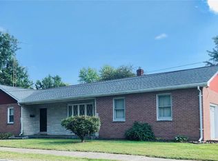 812 E South St, Litchfield, IL 62056