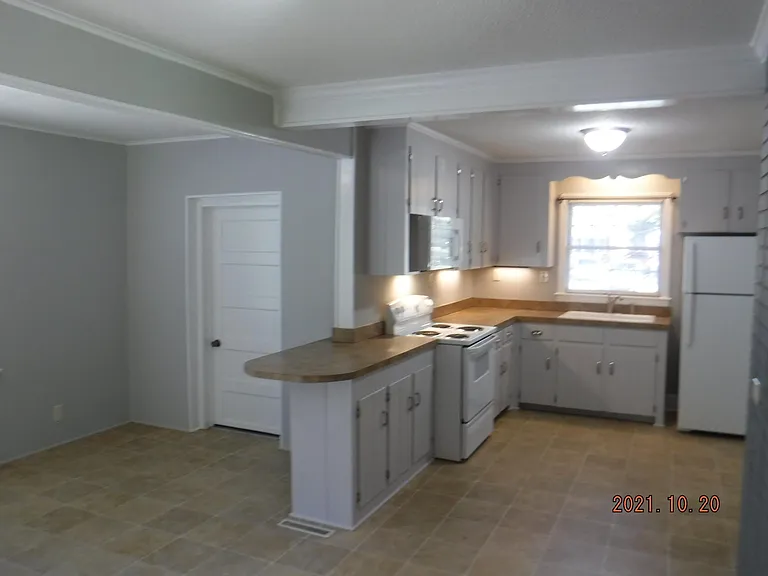 2400 Cartwright Pl — Photo 37