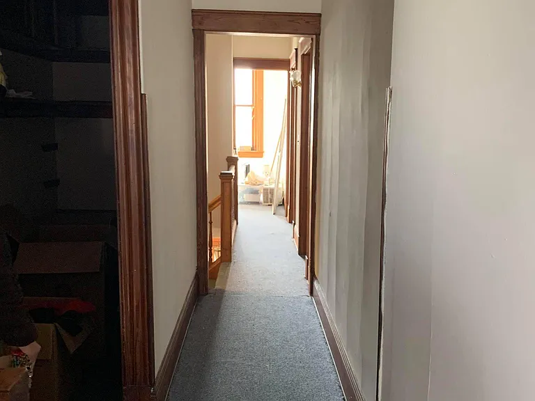 2333 Wheeler St — Photo 2