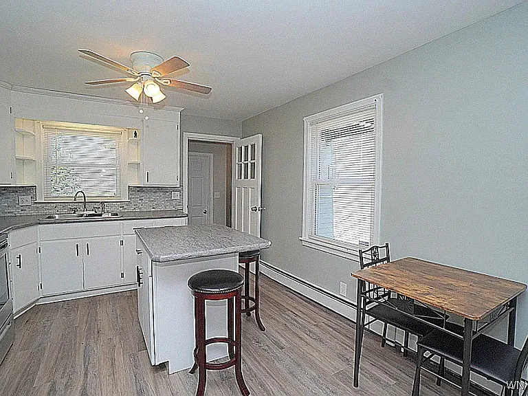 1463 Lake Rd — Photo 24