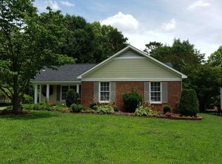 6706 Old Meadow Rd, Charlotte, NC 28227