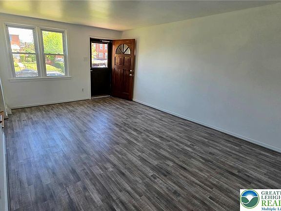4th image of 2138 S Lumber St