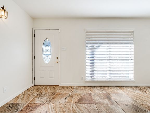 5th image of 6803 N Forest Crest St.
