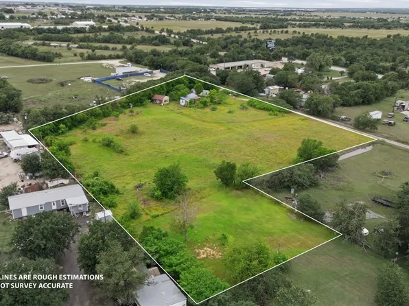 122 County Road 106, Georgetown, TX 78626