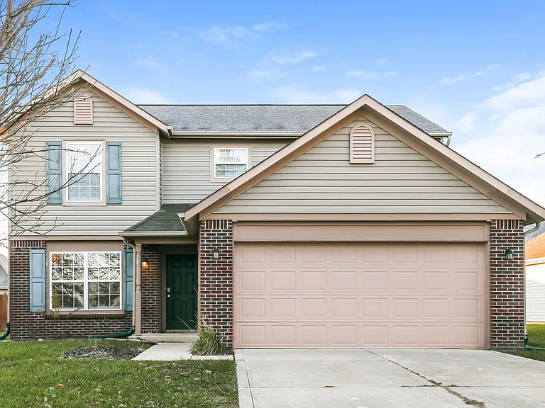 6379 McKee Dr — Photo 1