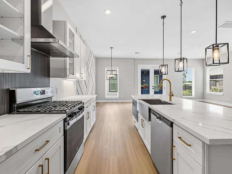 719 Thornton Rd #D — Photo 11