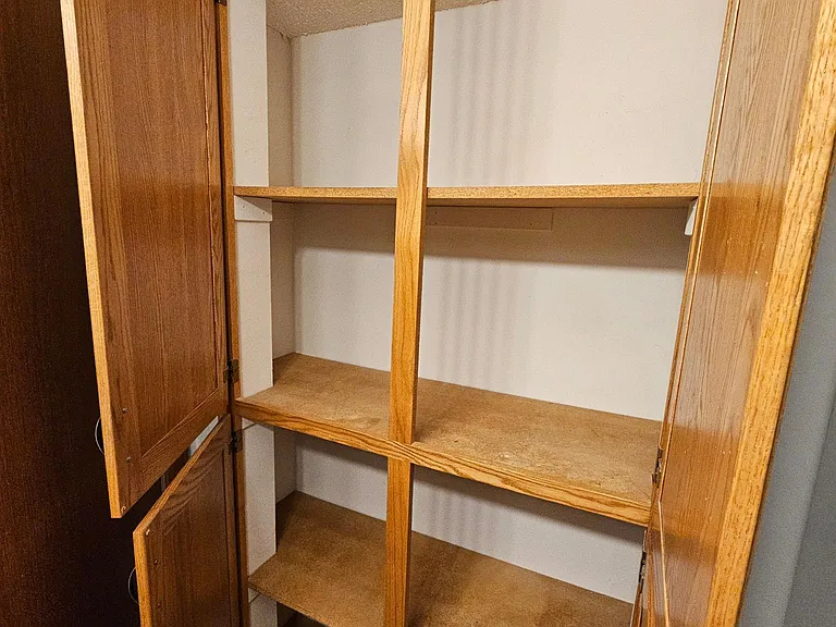 Storage in upstairs bathroom