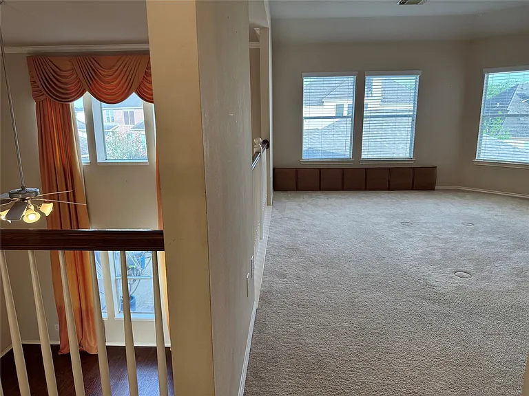 2311 Echo Harbor Dr — Photo 23