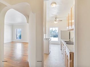 657 S Cochran Ave APT 403, Los Angeles, CA 90036