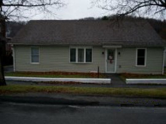 1st image of 1808 Crawford Ave