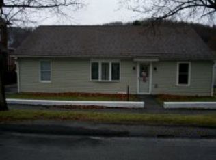 1808 Crawford Ave, Northern Cambria, PA 15714