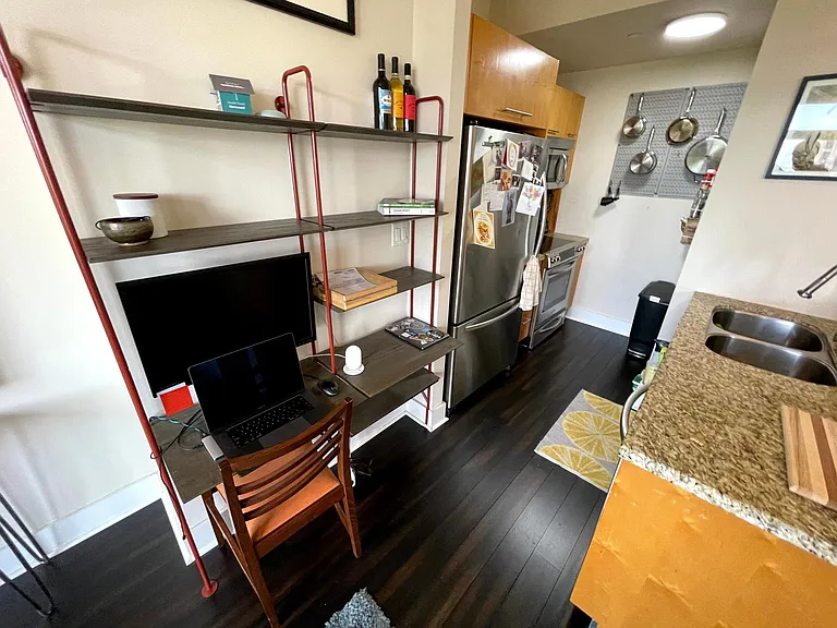 603 Davis St #709 — Photo 8