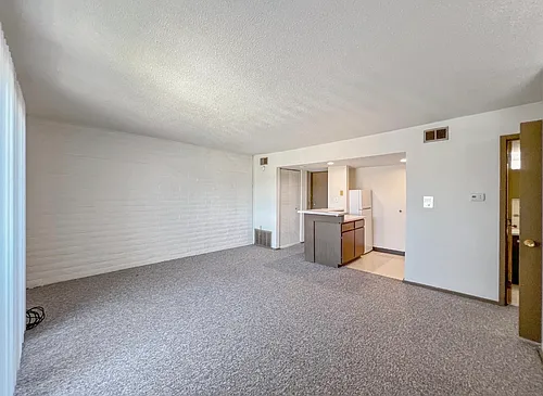 135 Dotson Dr #304 Photo 1