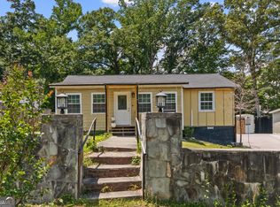 198 Joe Louis Dr NW, Atlanta, GA 30314