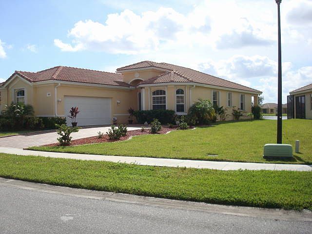 1st image of 4144 NW Oakbrook Cir