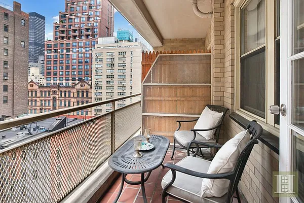 Sold by Halstead Real Estate | media 5