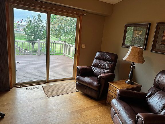 4th image of 216 Cashin Dr