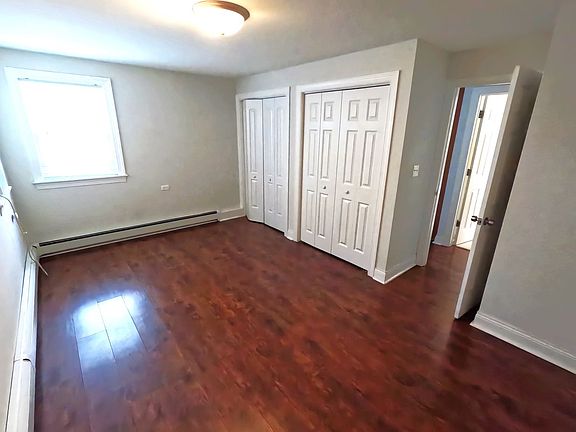 4th image of 420 Marengo Ave APT 4